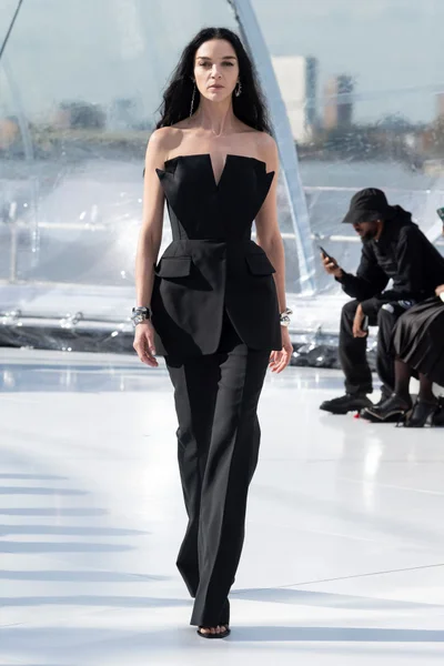 Look 40